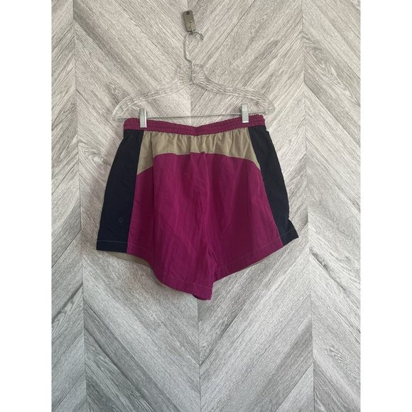 Women's Lululemon Evergreen Short Ripened Raspberry / Cafe Au Lait / Navy Size 8 - Picture 11 of 11